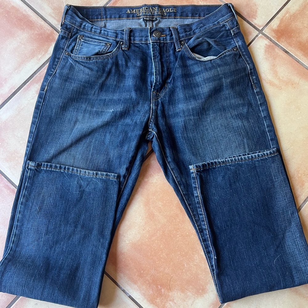 American Eagle Outfitters size 32 x 30